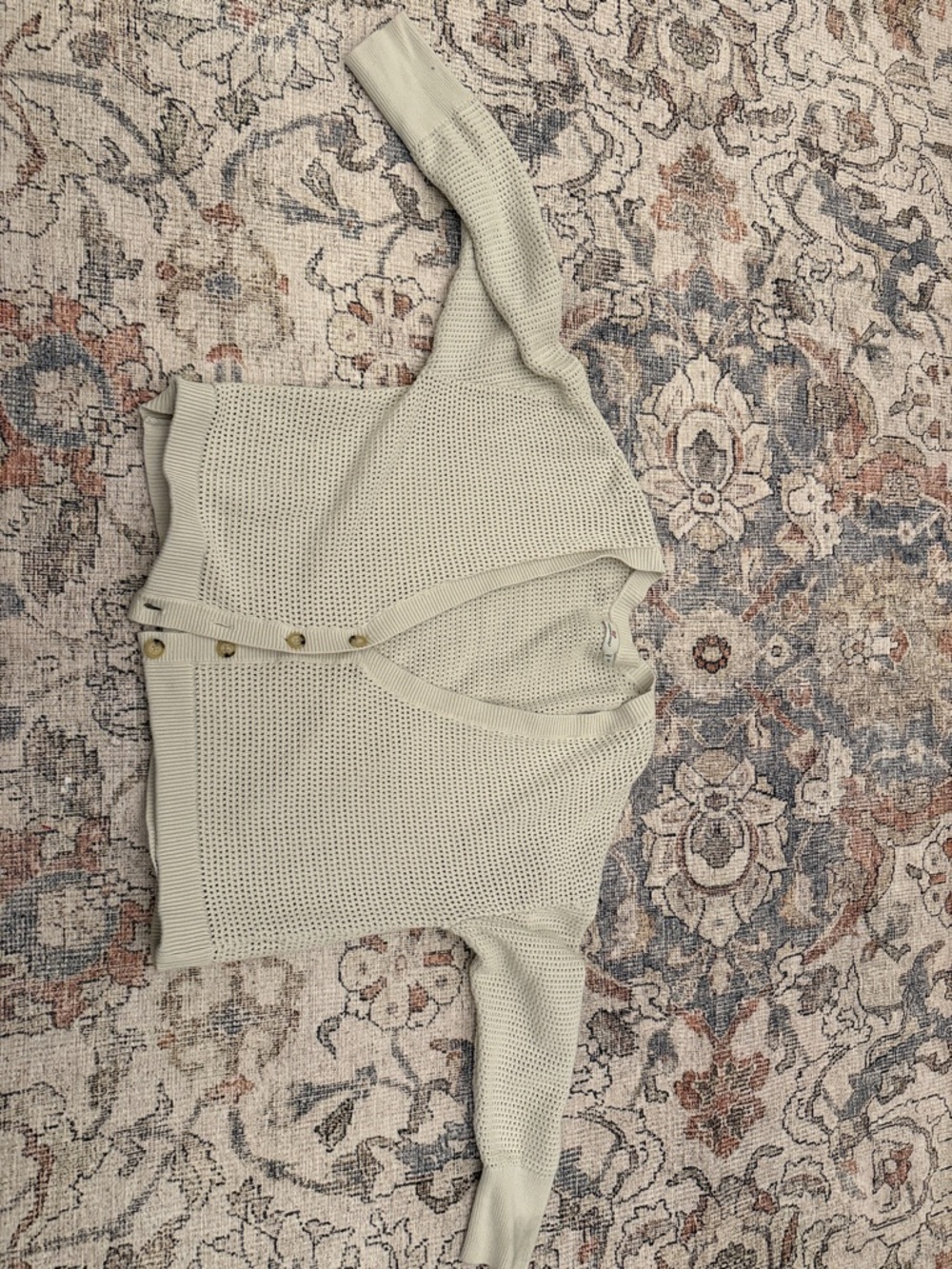 Vineyard Vines Open Knit Cardigan in Light Sage
100%Cotton
